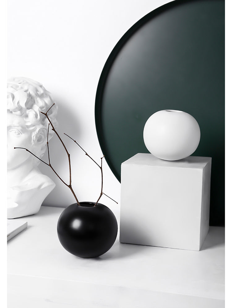 Round flower arrangement ornaments