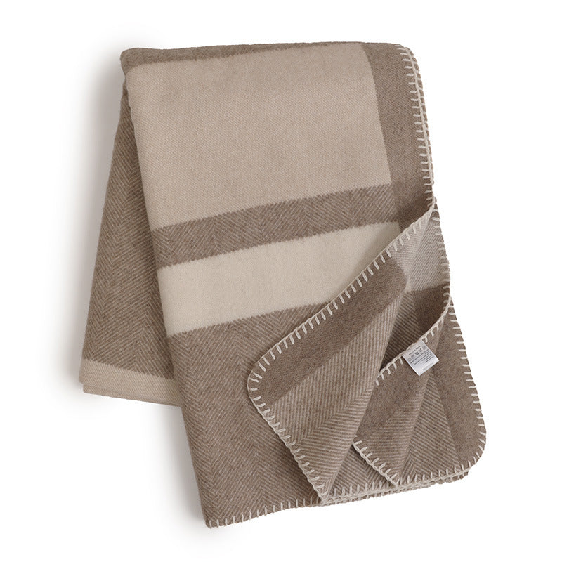 Wool Jacquard Twill Camping Rugs Casual Household Blanket